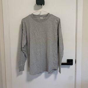 Aritzia 100% long sleeve shirt XS